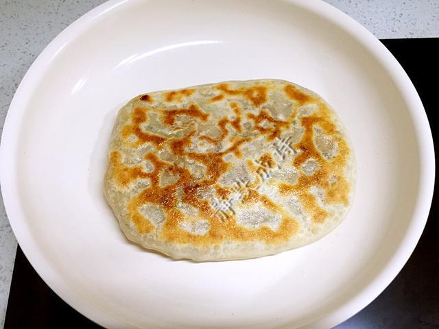 饺子|自从学会千层饼此做法,家里三天两头就要吃一次,雷打不动