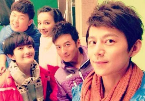  简单|吴昕再“丧”，都有“浪”起来的资本：这个女人，不简单