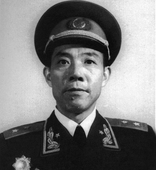 开国|建国后，开国中将参观遵义会议旧址，说万万没想到是在这里