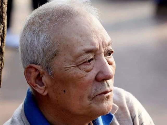 被判|那些被判无期徒刑的犯人,年迈后还要继续劳动吗?真相令人很心酸