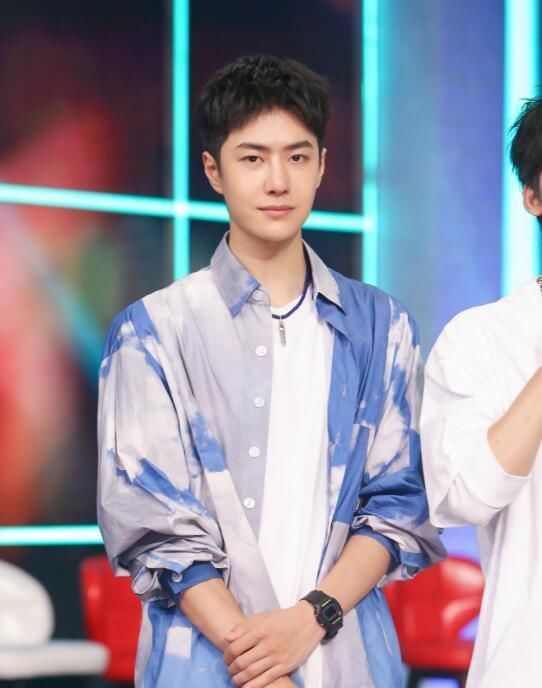  夏日|再塑夏日CP? 王一博被曝将参与THE9团综, 预计8月上旬官宣