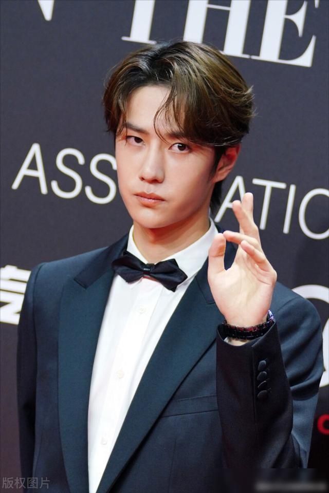  和颂传媒|王一博赵丽颖同台，快本收视率夺冠，23年过去还没有综艺赢过快本