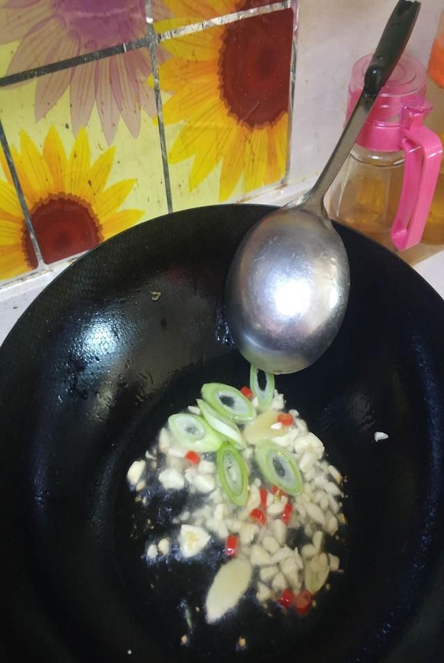  亮眼|最护眼的不是胡萝卜素而是它，孩子常吃，明目亮眼，慢慢恢复视力