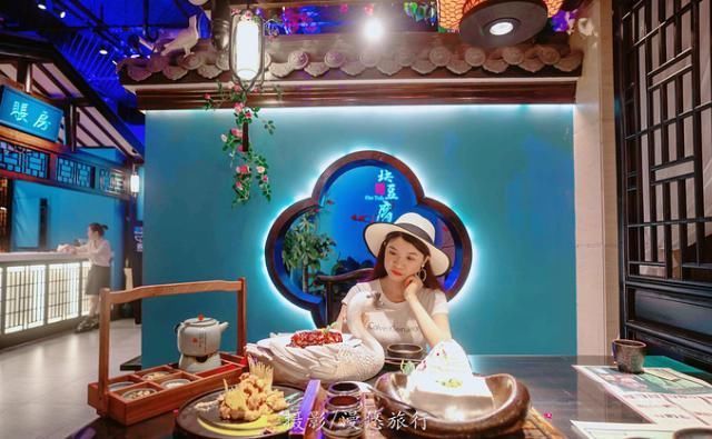 爱上读书馆|三亚,一个去了就不想走的城市4天3晚,带你玩转三亚精华