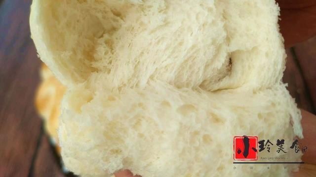  香甜|教你面包新做法，不用烤箱不用电饭煲，香甜柔软还拉丝，香极了