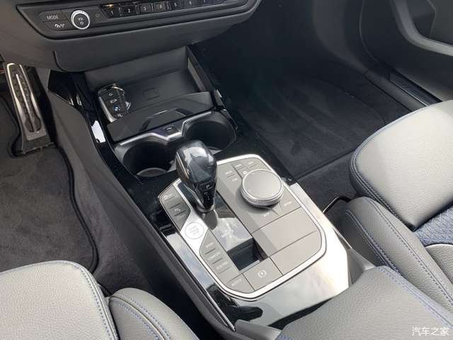  运动|全新宝马1系两厢版，这么运动的造型，怎能不心动呢