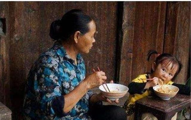  孝顺|为何有些孩子长大后就不爱去姥姥家了？并非不孝顺，而是有苦难言