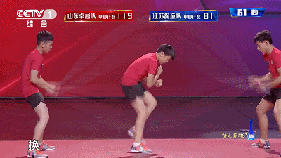  山东卓越队|交互绳接力赛默契十足，最后10秒成功反超……紧张激烈的巅峰对决，感受一下！