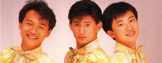  近况|陈志朋近况曝光，穿西装接商演，卖力演唱人气却“惨淡”