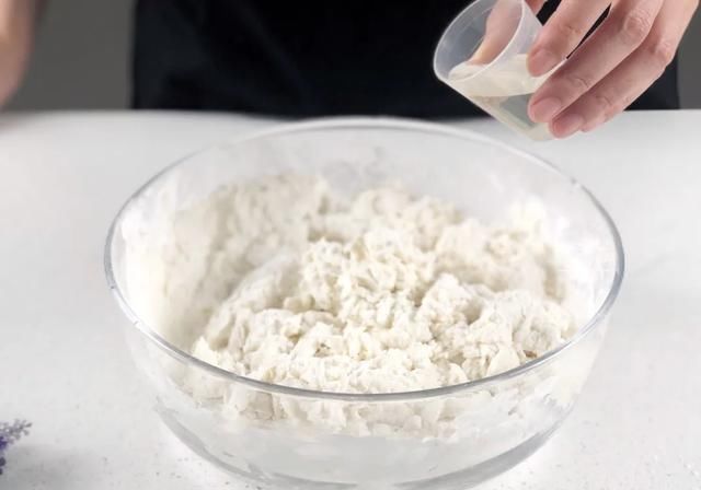  植物油|几个土豆，一碗面粉，成本不到5元，轻松搞定比肉夹馍还好吃