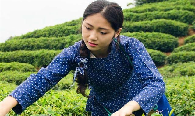  古时候|老一辈说：“男怕摸头，女怕摸腰”，为什么不能摸？摸了会怎样？