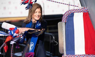 领先|美国将打造两艘11万吨航母,全部配备五代隐形战机,俄:领先全球20年