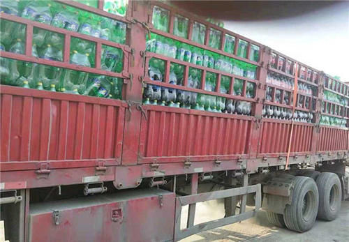 讲道理|好人难做！小伙贴钱“举报”32吨假饮料，讲道理却被8人殴打！