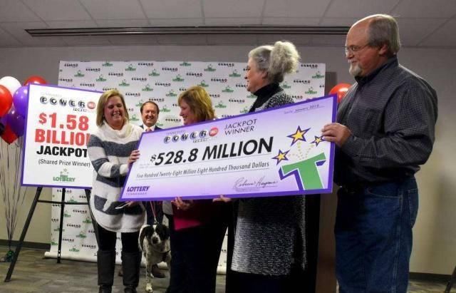 中奖|你买彩票中过大奖吗？专家说出中奖概率，其实早已设计好了