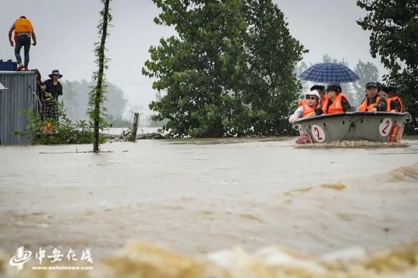 武警阜阳支队|【防汛救灾第一线】“洪水不退，决不撤离”