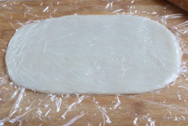  味道|糯米小甜点，2分钟学会蒸一蒸卷一卷，小白也可一展身手