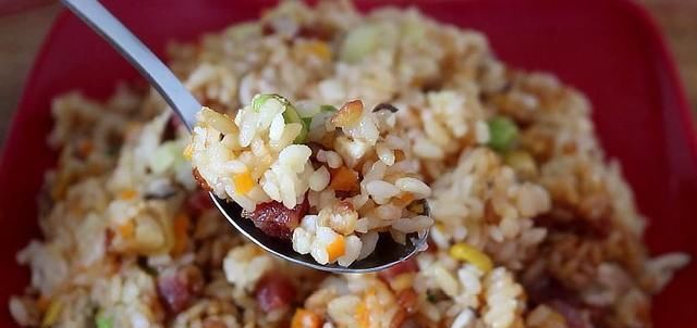  营养|大米里扔1个土豆, 我家经常做, 营养美味, 给肉也不换