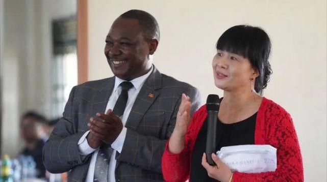  看好|清华女学霸远嫁非洲不被看好 24年后现状令众人佩服