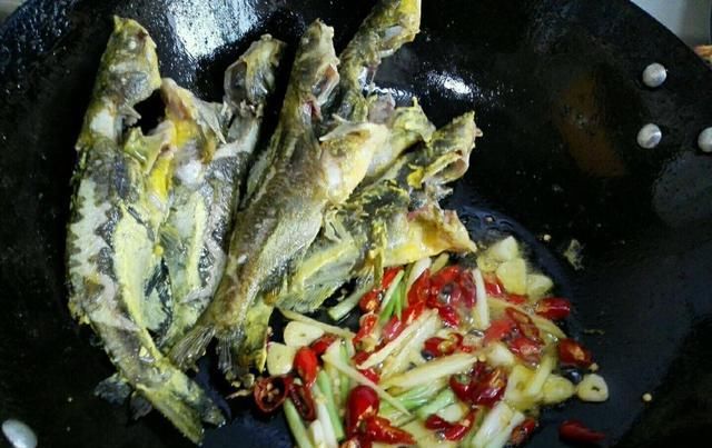  肉质|此鱼现在很“少见”，无鳞无刺肉质特别鲜嫩，遇到就多买