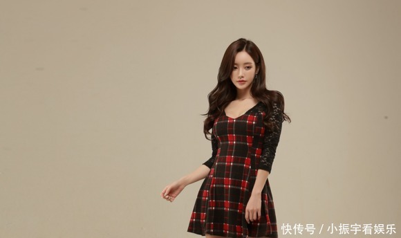 珠珠|美女珠珠:星辰雕花恬静樱桃格子小洋裙