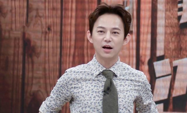  节目|多年好友节目同台，万年老好人何炅为何全程冷脸？原因竟是这样！