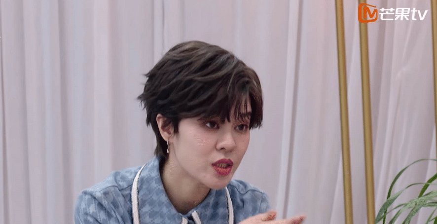  李斯丹妮组|《浪姐》即将收官, 郁可唯为何一直待在宁静组? 被阿朵一语道破