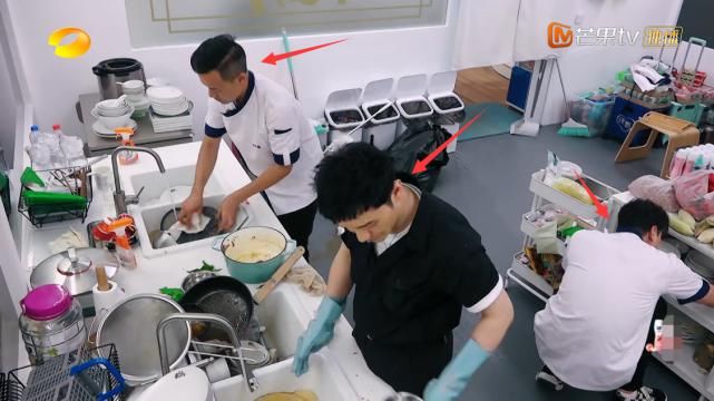  咖位|咖位大搞特权？赵丽颖提前收工不干活，背后原因曝光，让人无奈了