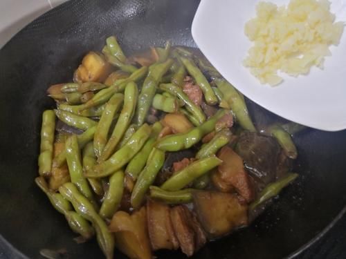  正当|正当季的这俩食材是绝搭，夏季要做给家人尝尝，超下饭老少都爱吃