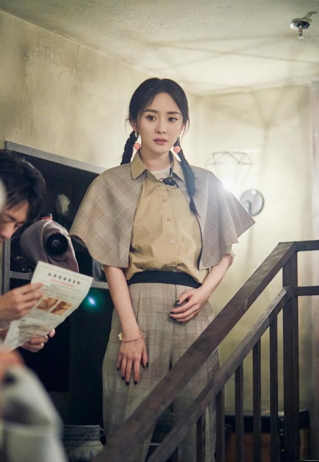  人形|邓伦当人形支柱，胆小和担当是两码事，杨幂说没有必要为了爱情迷失自己