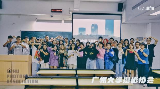  首秀|《中国新说唱》厂牌公演首秀超燃！各位学生哥点先可以好似佢哋咁有型？