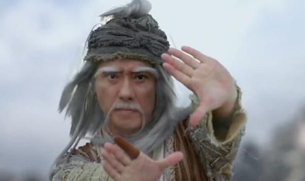 扫地僧|降龙十八掌在乔峰手中无敌,传到洪七公,为何连王重阳都打不过?