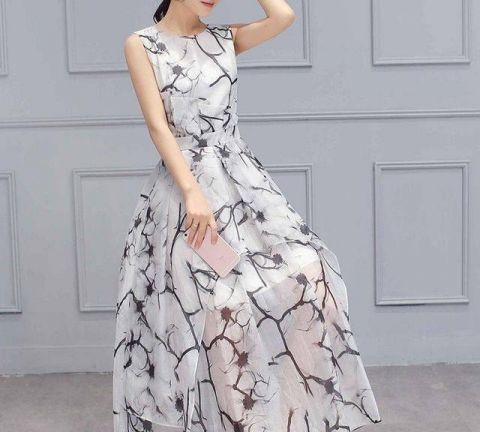  连衣裙|夏季里女人都喜欢穿这样轻薄飘逸的连衣裙，清爽时尚显柔美气息