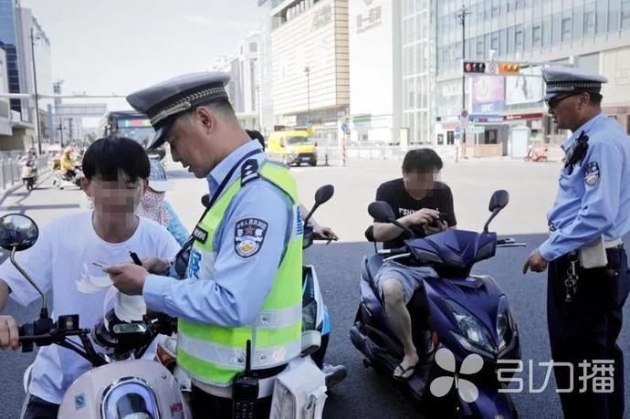  实拍|实拍！通告实施首日