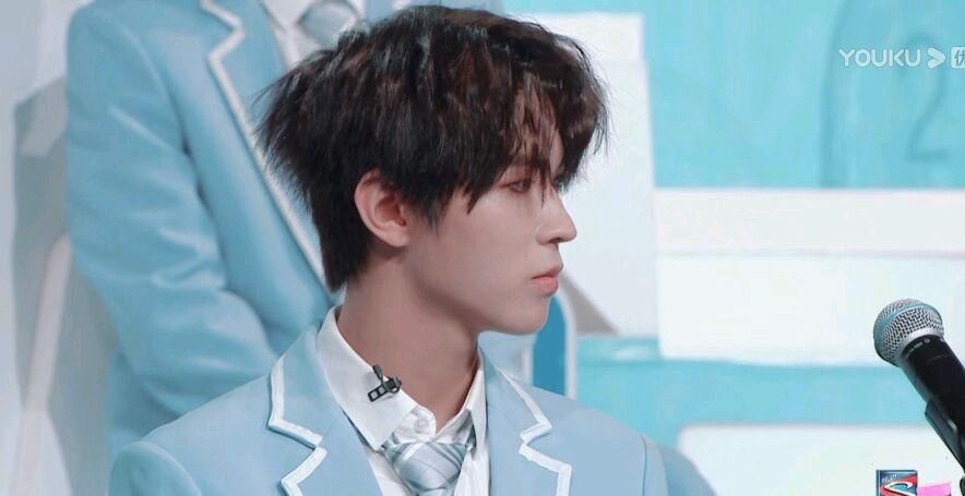  李希侃|参加偶像练习生被淘汰，参加少年之名却断层第一，节目却很糊