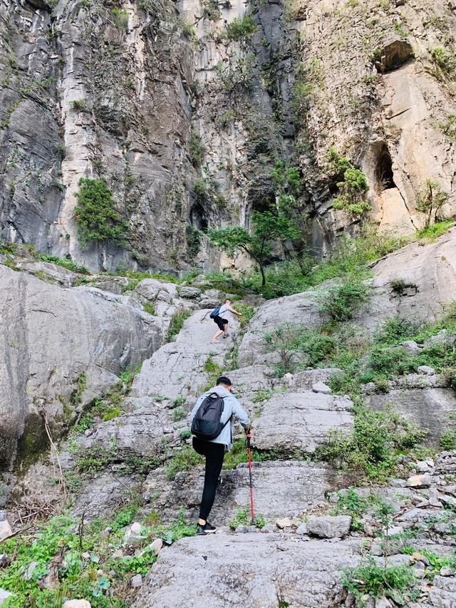  紫霞|郑州驴友团徒步紫霞关，偶遇南太行夏季云海