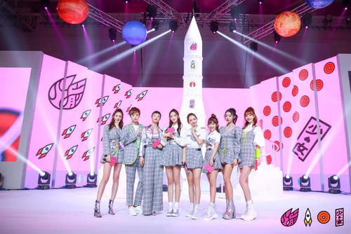  华语|华语乐坛日益没落？华晨宇独具一格难掩颓势，蔡徐坤开辟新道路！