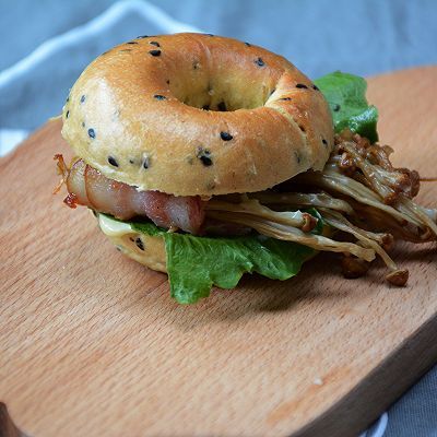  贝果|黑芝麻贝果三明治