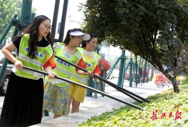  战场|才下抗疫战场，又上一线巡堤，这几位“80后”宝妈不简单