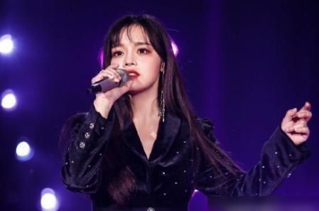  然袭击|黄霄云成功突袭毛不易让人发笑，“输”在哪里？