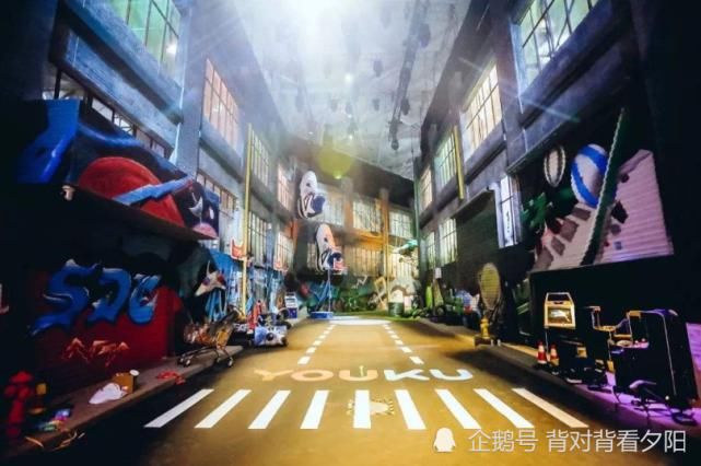  几位导师|大家都被《这就是街舞》骗了，看到无滤镜的场地，确定不是开玩笑吗？