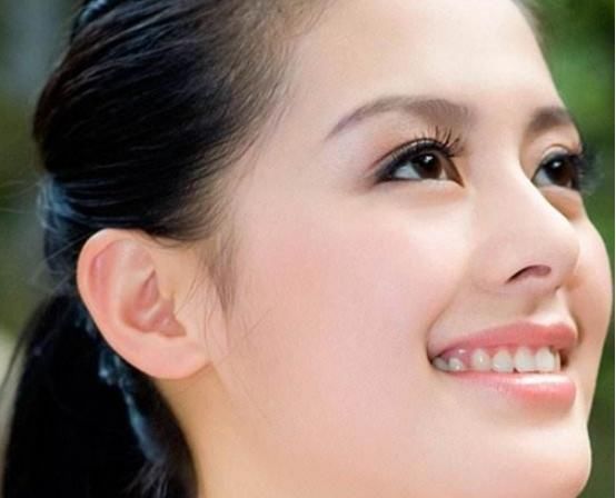  主角|胡歌都捧不红的女演员，出道16年当了38次主角，却一直火不起来