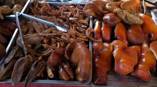  老师傅|老师傅告诉你，怎么才能保持卤菜不变色？