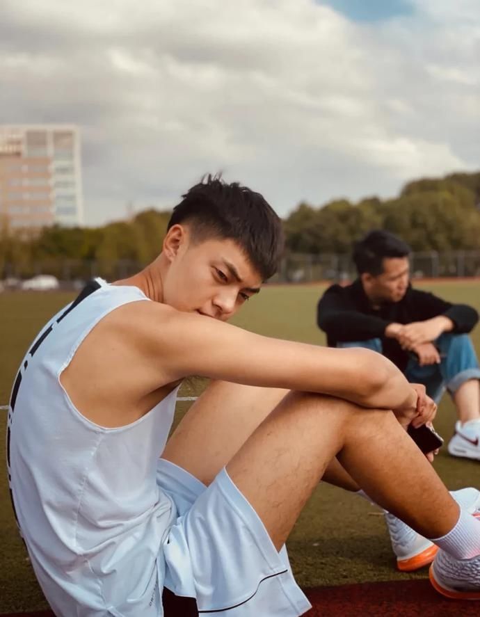  爱情|长达七年的爱情，依旧令人怦然心动，这是我喜欢的狗粮味道！