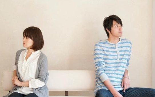  生活|分房睡的夫妻，生活会过得怎么样，三个过来人说出实情