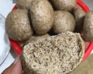  全麦|减肥伴侣——黑全麦馒头