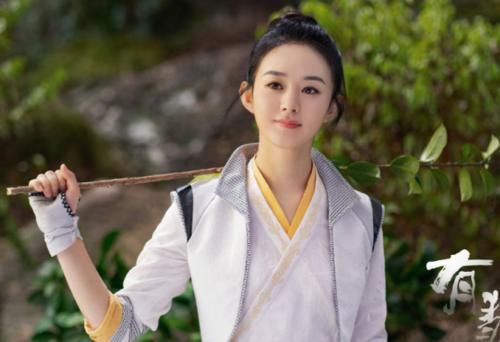  赵丽颖|赵丽颖被问参加《中餐厅》的原因，第一句被打断，赵小刀被补刀了