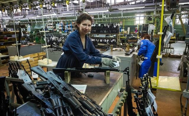 条件|美国上门求购俄武器，莫斯科亮出红灯拒绝：先答应一条件才行