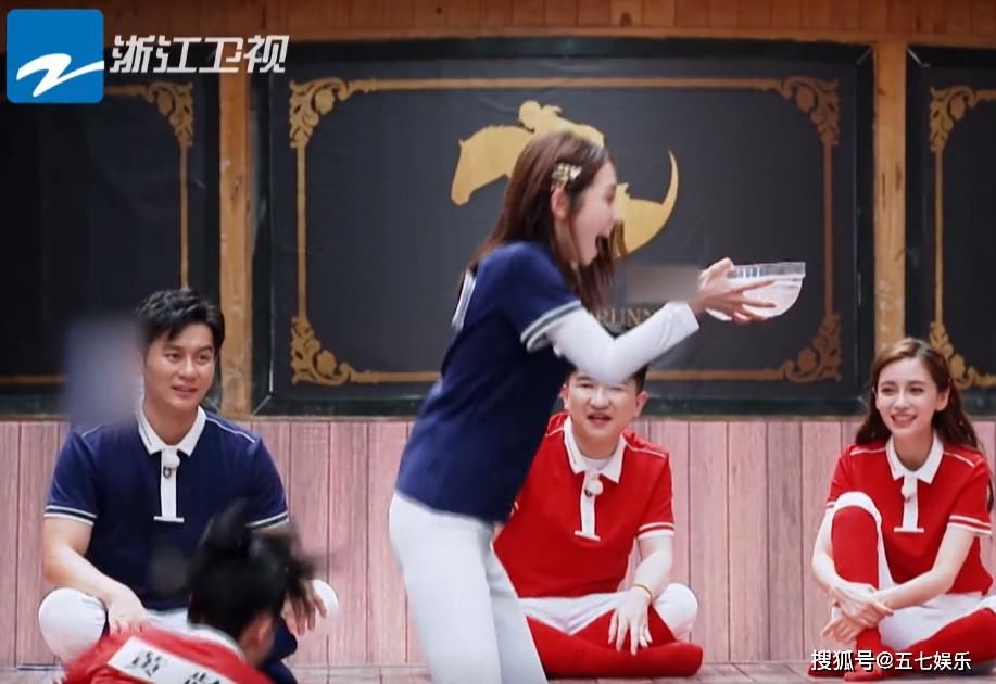  岐黄|为什么那么多人烦张大大？看完孟美岐黄玲的端水游戏，我秒懂！