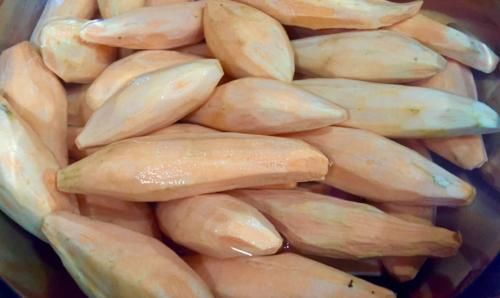 鲜艳|晒红薯干，别直接晒！多做2步，颜色鲜艳，筋道香甜，不干不发黑