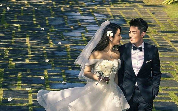 衣着|林心如因“衣着宽松”被猜测怀二胎,不少女星因衣着被猜测怀孕